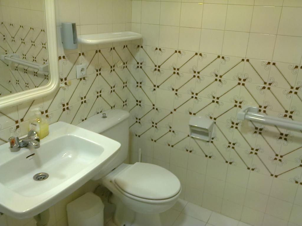 Duquesa De Espana Torremolinos Ngoại thất bức ảnh